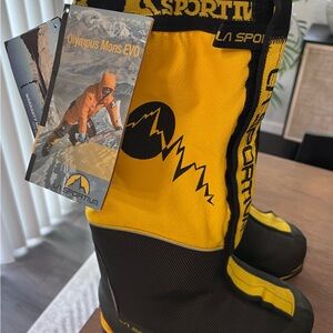 La Sportiva Olympus Mons EVO